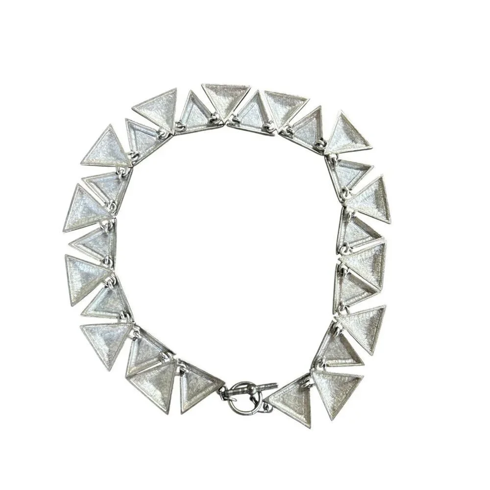 Vintage Black Enamel And Silver Metal Triangle Fashion Choker Necklace